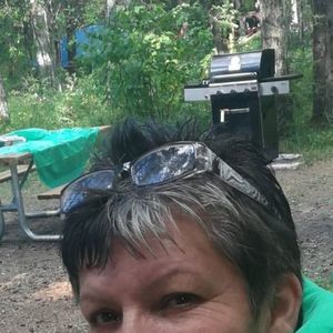 Meet your Posher, Rhonda